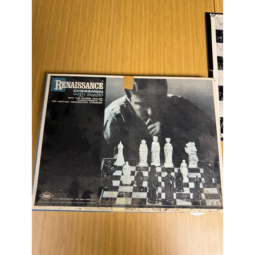 VTG 1959 Renaissance Chessmen Set ES Lowe No 831 Complete Board Felted Pieces
